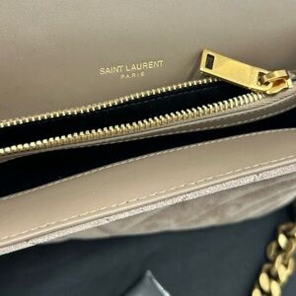 Women's Saint Laurent Ysl quilted medium suede shoulder Bag made in Italy - Picture 10 of 16